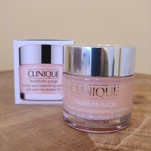 Clinique Moisture Surge